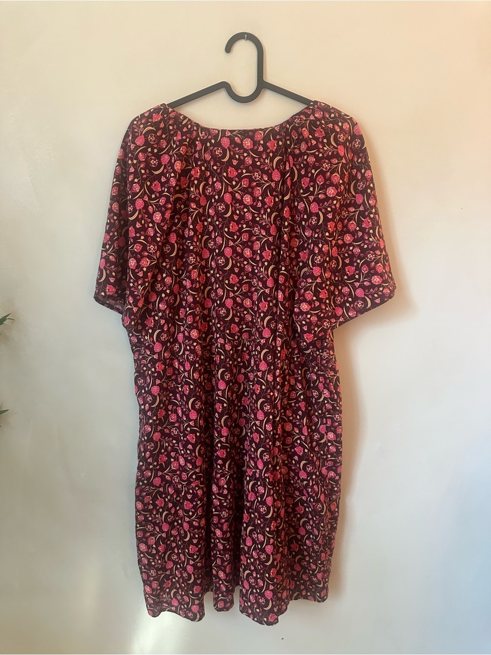NWT Old Navy V-Neck Swing Mini Dress Large Burgundy Babydoll Floral Paisley XL - Picture 2 of 4